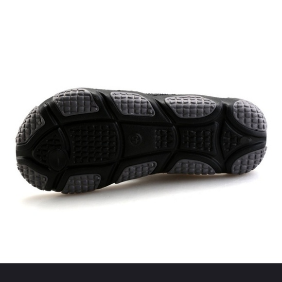 Flip-flops gray & black sandals - Picture 6 of 14